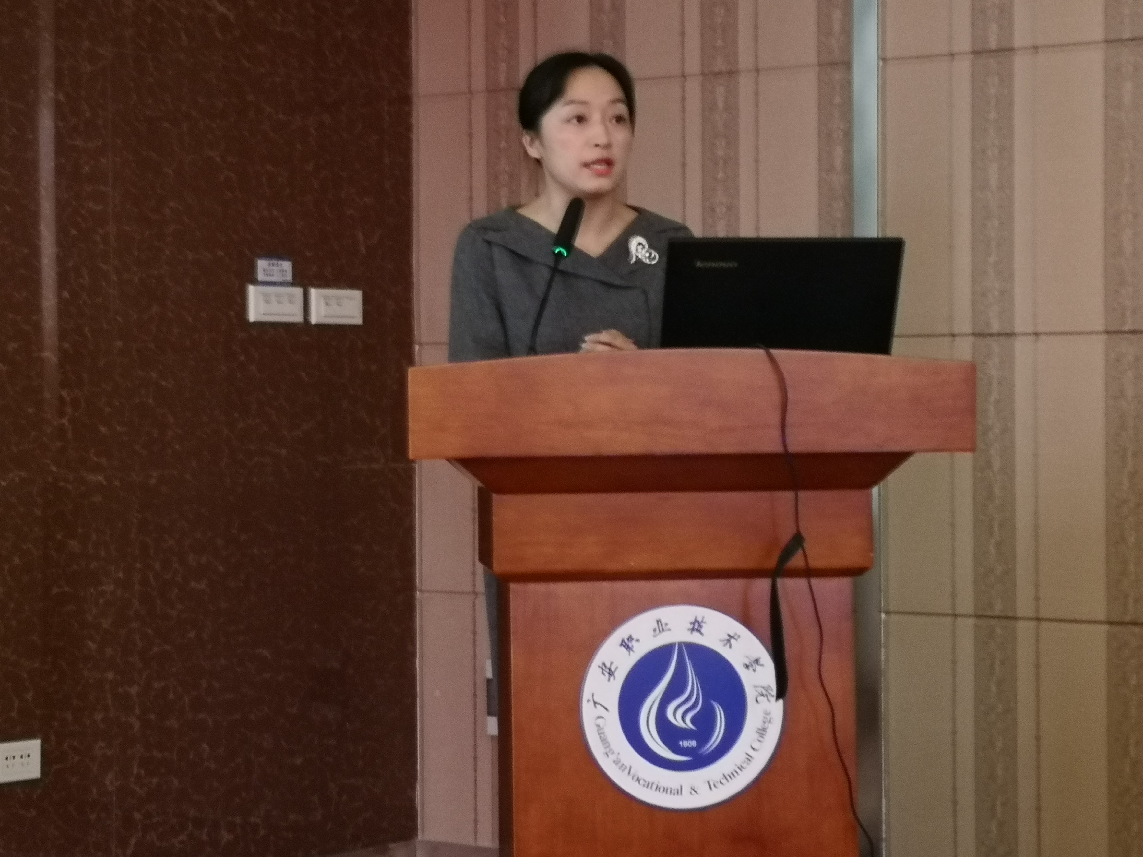 38A7F5DD502B2E3D9CDD033F61D5873D