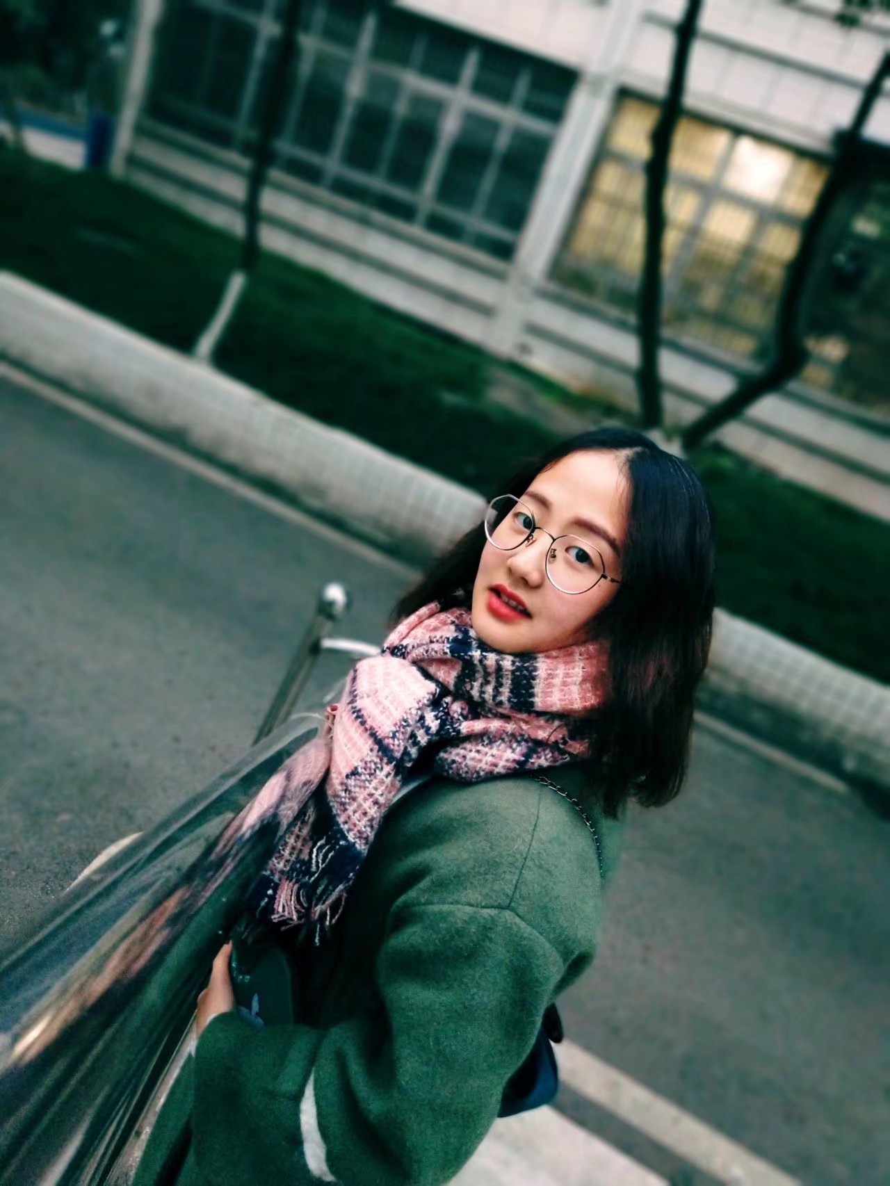 taptap点点官方网站省优-官煜雯1